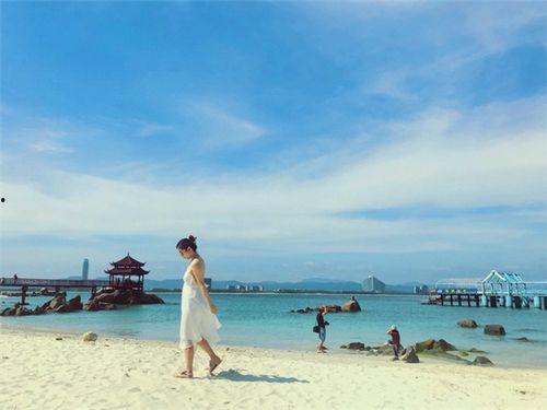 娱乐718.吃瓜三亚